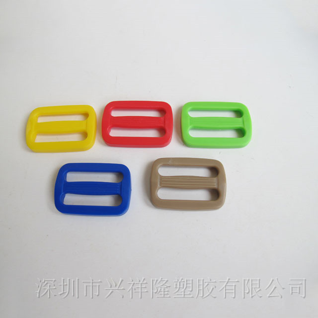 深圳市兴祥隆塑胶有限公司-B18 23×33mm 1寸日子扣